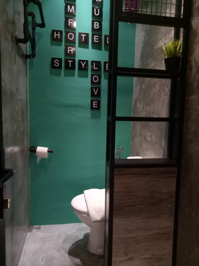 Tube Hotel Klebang Melaka Eksteriør bilde